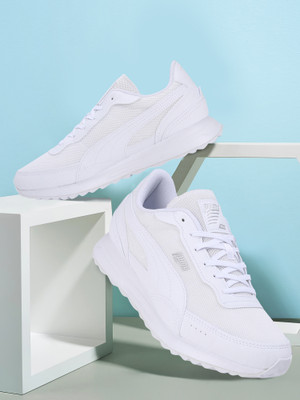PUMA Road Rider LTH Sneakers For Men(White , 8)