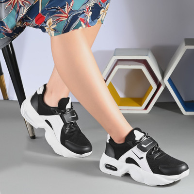 GANARRUK Sporty Love Casuals For Women Casuals For Women(Black , 5)