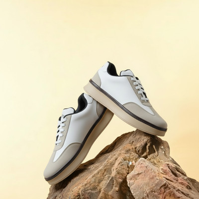 TURNX Hockey Turnx lightweight Gym Training Running comfortable sports Running Shoes For Men(White , 10)