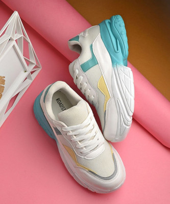 Roadster The Roadster Lifestyle Co Women Colorblocked Sneakers For Women(White , 6)
