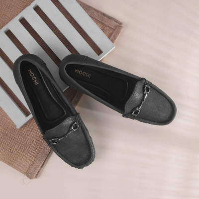 MOCHI 31-801 Loafers For Women(Black , 4)