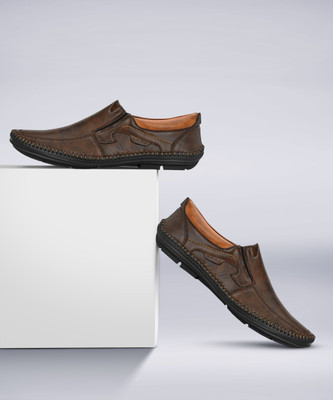 MACTREE Slip On For Men(Brown , 11)
