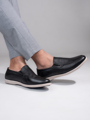 ALBERTO TORRESI Loafers For Men(Black , 5)