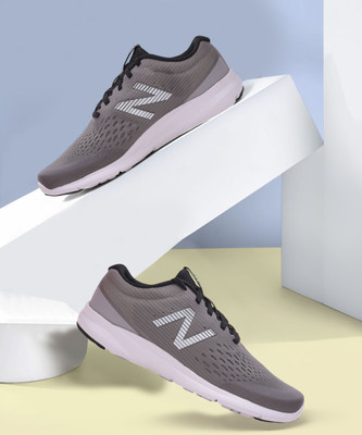 New Balance FLSH Running Shoes For Men(Grey , 10)