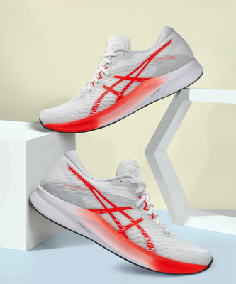 Asics HYPER SPEED 3 Running Shoes For Men(White , 7)