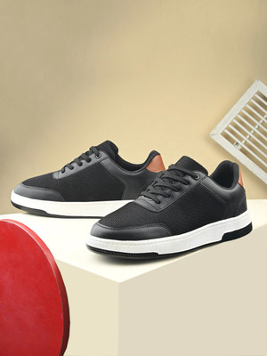 Roadster Everyday Edge Trendy Fashion Double Tone Sneakers For Men(Black , 9)