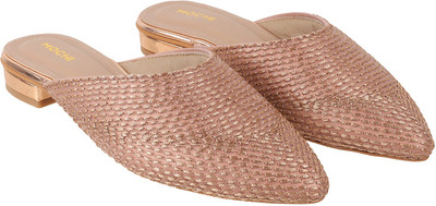 MOCHI 31-812 Slip On Sneakers For Women(Pink , 4)