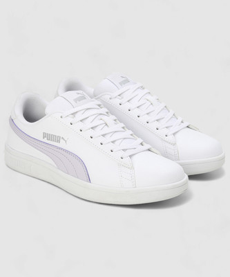 PUMA Smashic Women Casuals For Women(White , 4)