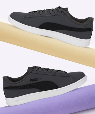 PUMA Puma Smash V2 Buck Sneakers For Men(Grey , 10)