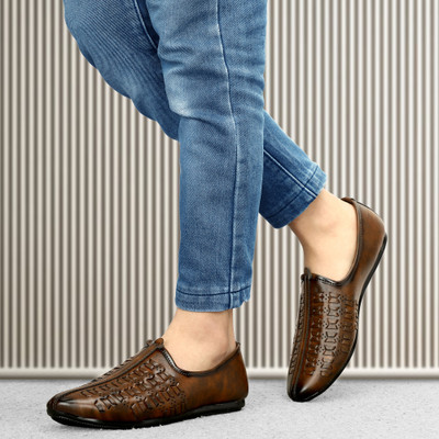 Faxian Stylish/Party Wear/ Ethnic/Casual/Light Weight/Trending/Fancy Mojaris For Men Mojaris For Men(Brown , 10)