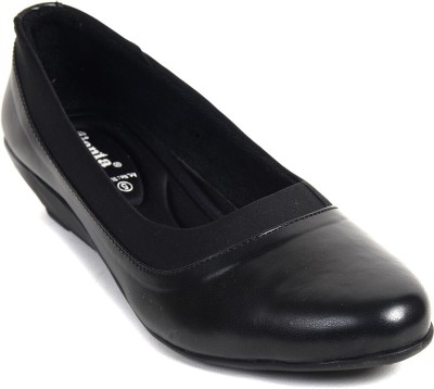 AJANTA Bellies For Women(Black , 6)