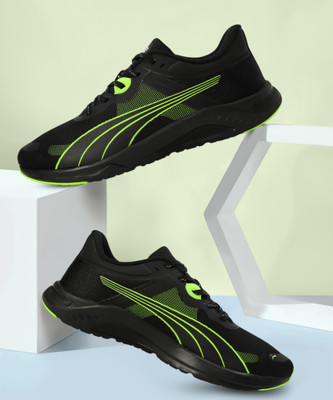 PUMA Puma Vitality Connect Running Shoes For Men(Black , 7)
