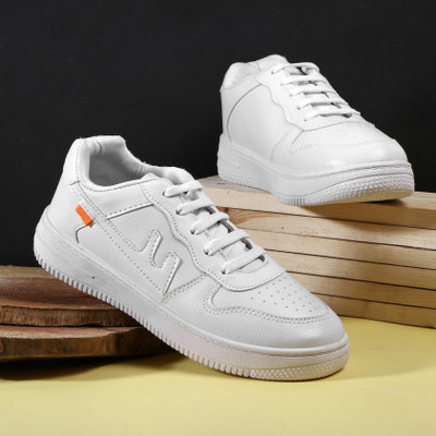 Begone Walking Shoes For Men(White , 6)