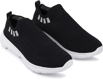 SKITTER SKITTER STYLISH LIGHT WEIGHT AND COMFORTABLE SLIP ON SHOES FOR MEN Slip On Sneakers For Men(Black , 6)
