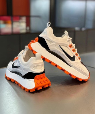 Z Blue Z Blue RD-053 IMP Premium Gym,Sports,Training,Stylish With Extra Comfort Running Sneakers For Men(White, Orange , 7.5)