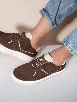 Roadster Sneakers For Men(Brown , 6)