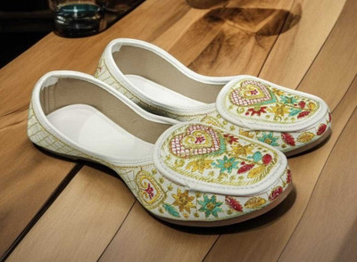 NOFOSHO Traditional Handcrafted Embellishments Lightweight Bellies For Women(White , 8)