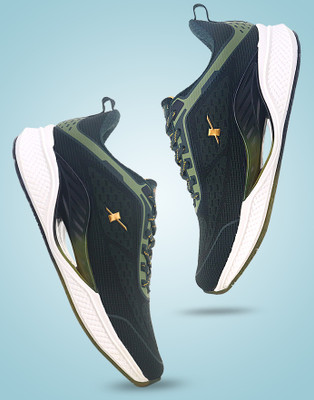 Sparx SM 830 Running Shoes For Men(Green, Gold , 10)