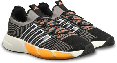 ADIDAS FWD Zeal M Running Shoes For Men(Black, Grey , 7)