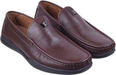 DaVinchi Slip On For Men(Brown , 8)