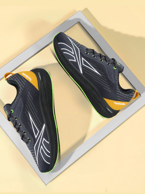 REEBOK Splasher Go Running Shoes For Men(Black , 10)