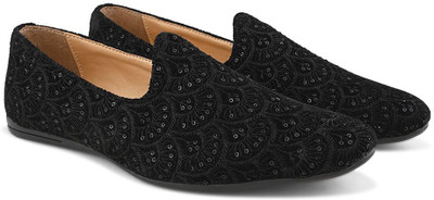 House of Pataudi Men embellished velvet slip on ethnic loafers mojaris shoes Casuals For Men(Black , 8)
