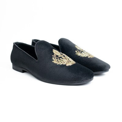 Bold Bunny Embroidery Design Velvet Loafers For Men(Black , 8)