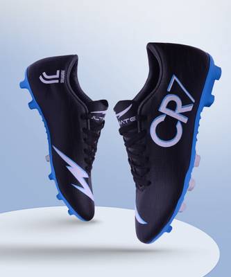 Cr7 studs black top