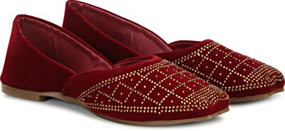 Dhairya Collection Ladies Women's Multi Punjabi Juttis Bellies For Women(Maroon , 8)