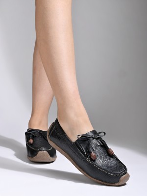 SHOETOPIA Upper Tassel Detailing Loafers For Women & Girls Loafers For Women(Black)