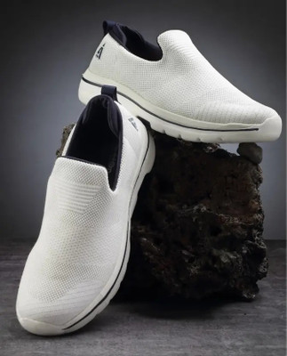 action Athleo ATG 487 Comfortable Lightweight Breathable Sports Slip On Running Shoes For Men(White, Navy , 9)