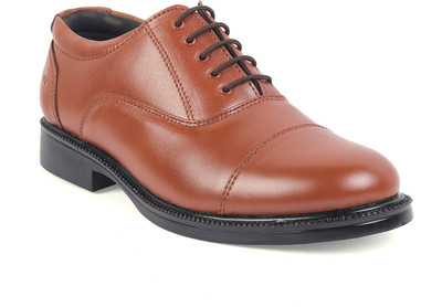 XHUGOY XHUGOY MEDIUM RANGE POLICE OXFORD COMPLETE-LEATHER SHOE FOR MEN BLACK/TAN COLOUR Oxford For Men(Brown , 10)