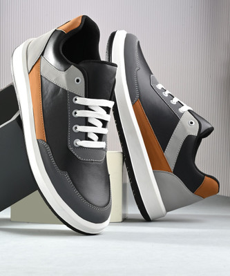 Roadster Men Outdoor Classic Casual Lightweight Sneakers Sneakers For Men(Black , 9)