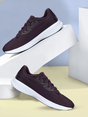 PUMA Night Runner V3 Running Shoes For Men(Purple , 7)