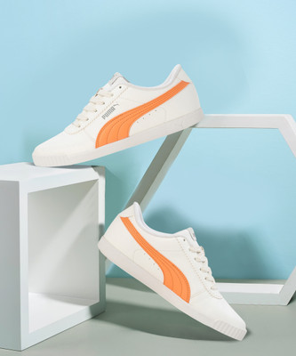 PUMA Propella Casuals For Women(White , 7)