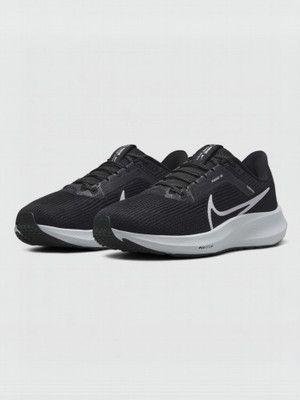 NIKE Running Shoes For Women(Black , 4.5)