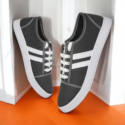 Free Kicks FK-camp Grey Comfortable Casuals For Men(Grey, White , 6)