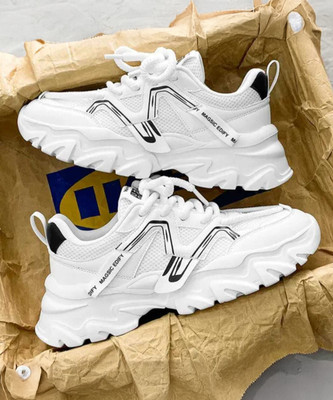 tigonis WHITE SHOES PREMIUM QUALITY SNEAKERS Sneakers For Men(White , 10)