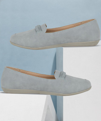 Bata Women