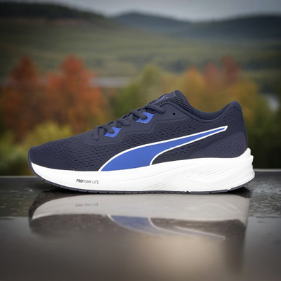 PUMA Aviator Running Shoes For Men(Blue , 8)