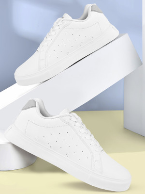 CAMPUS CAMP JAVIER Sneakers For Men(White , 8)