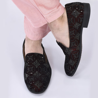 FAUSTO Ethnic Velvet Sequin Embroidered Juttis for Wedding|Traditional Kurtas Shoes Mojaris For Men(Black , 13)