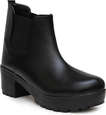 PLANET WALK Casual Boots Lightweight, Breathable, Comfortable Everyday Cushioned Insole Boots For Women(Black , 5)
