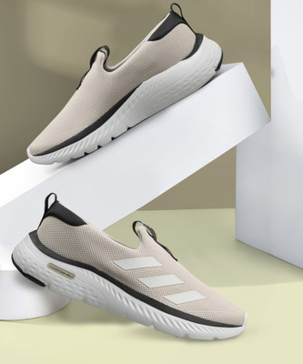 ADIDAS Cloudfoam Move Lounger Walking Shoes For Men(Beige , 10)