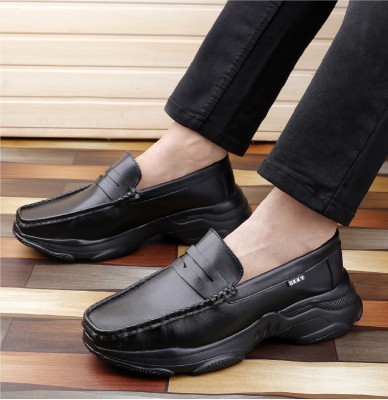 YUVRATO BAXI Loafers For Men(Black , 9)