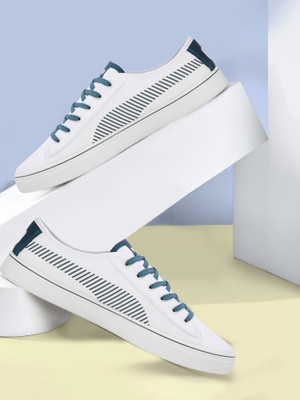 PUMA SkateCat Glide Sneakers For Men(White , 6)