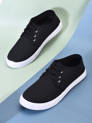 V King Sneakers For Men(Black , 6)