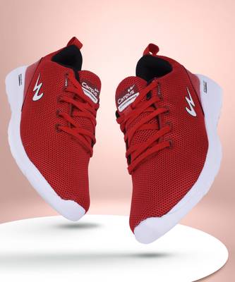 CRUNCH Running Shoes For Men  (Red)