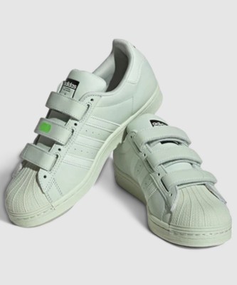 ADIDAS Superstar Ksenia Schnaider W Sneakers For Women(Off White , 7)