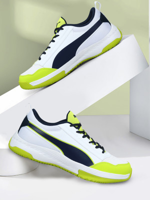 PUMA Badminton Rapid Badminton Shoes For Men(White , 8)